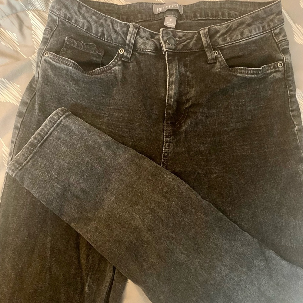 Black skinny jeans